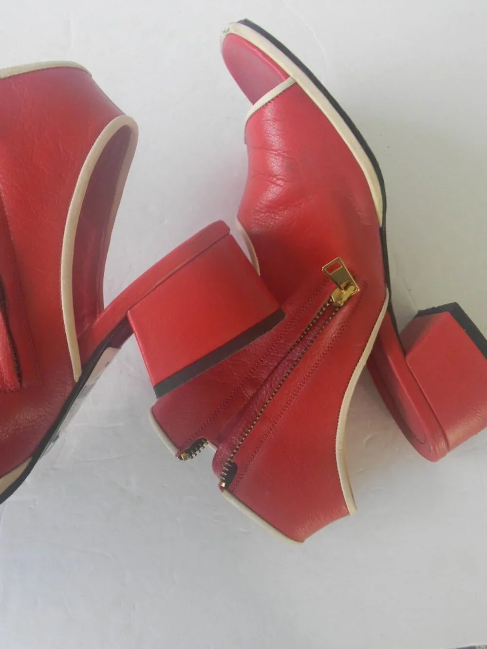 Marni Red White Leather MOD RETRO ITALY PEEP TOE LOW HEEL ARTISAN HEELS SZ 6 36